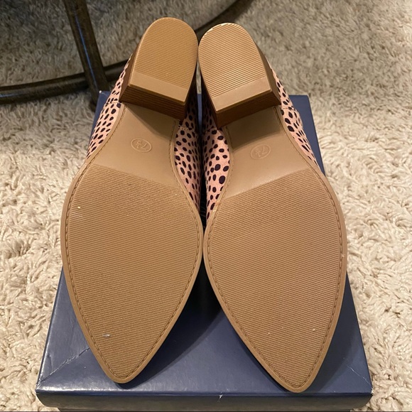 Universal Thread Mules - Picture 4 of 5